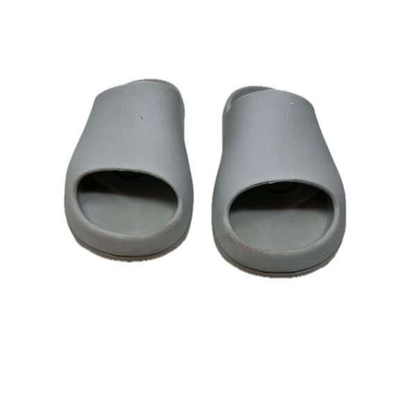 Walmart Creme White Shower Shoes Clogs Mens 10 Womans 12 - Picture 1 of 4